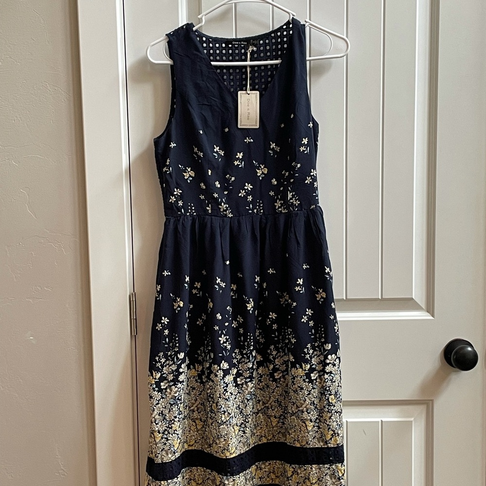 Doe and Rae dress - Picture 4 of 8